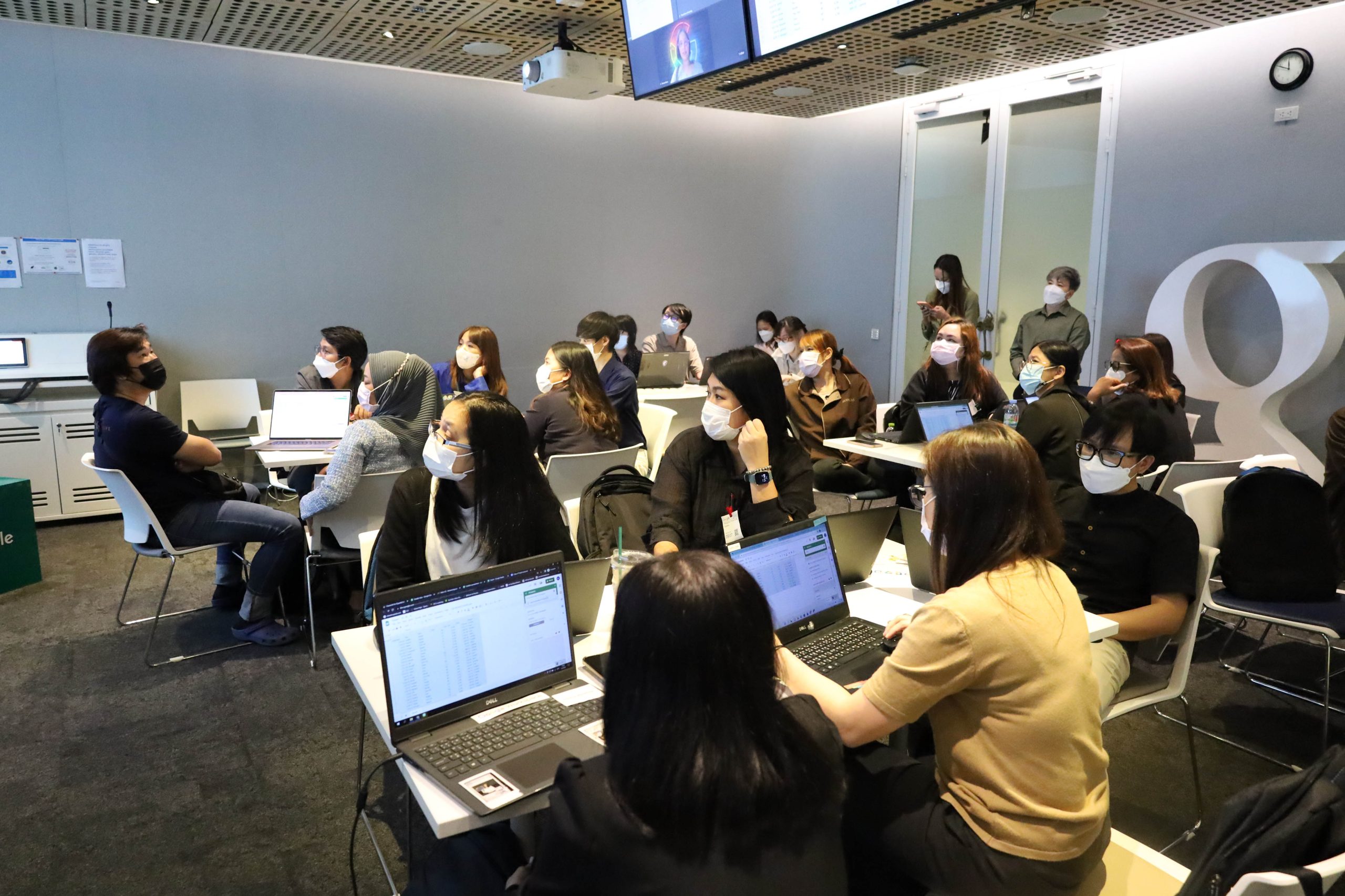Demeter ICT จับมือ Google Thailand สร้างกิจกรรมสานสัมพันธ์พร้อมอบรมการ ...